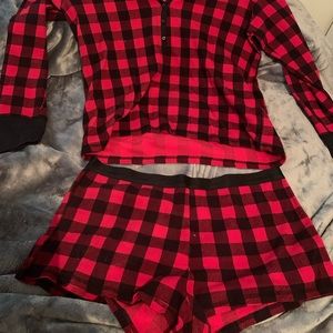 Victoria secret 2 piece pajama set. comes with long sleeve top and the shorts.